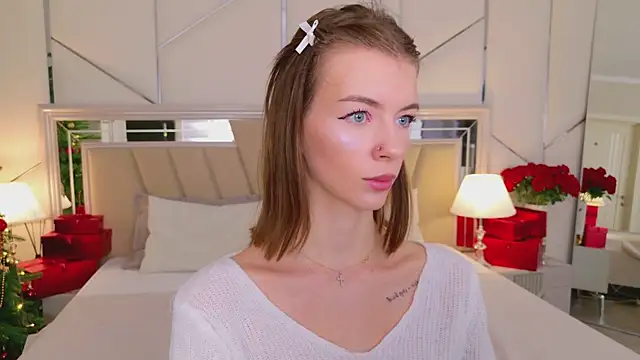 MeganMour online show from December 4, 2025, 4:59 pm