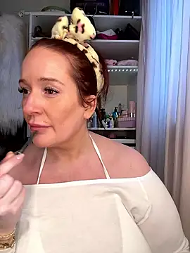 Engel mia online show from January 14, 2026, 10:43 am