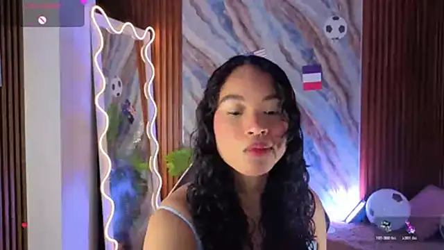 Snapshot of penelope_tay1 chatting on June 19, 2026, 3:44 am penelope tay1 online show from June 19, 2026, 3:44 am