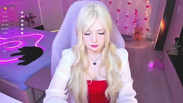 Amy honey angel online show from March 21, 2025, 9:45 am