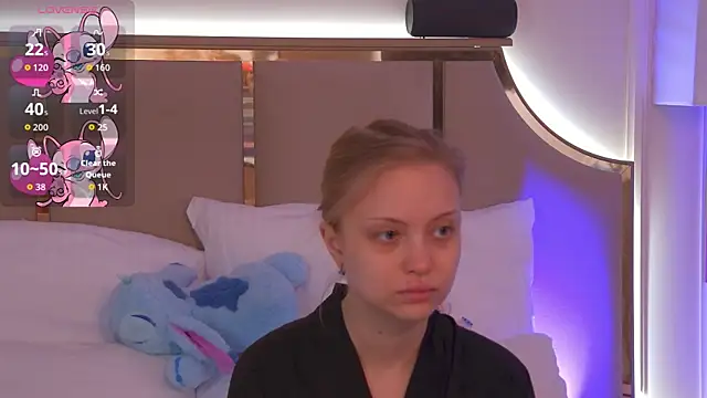 Snapshot of DorisHell chatting on November 9, 2025, 3:16 am DorisHell online show from November 9, 2025, 3:16 am