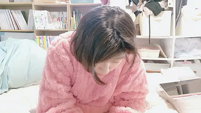 Snapshot of morikawa_sayaka chatting on May 9, 2026, 11:43 pm morikawa sayaka online show from May 9, 2026, 11:43 pm