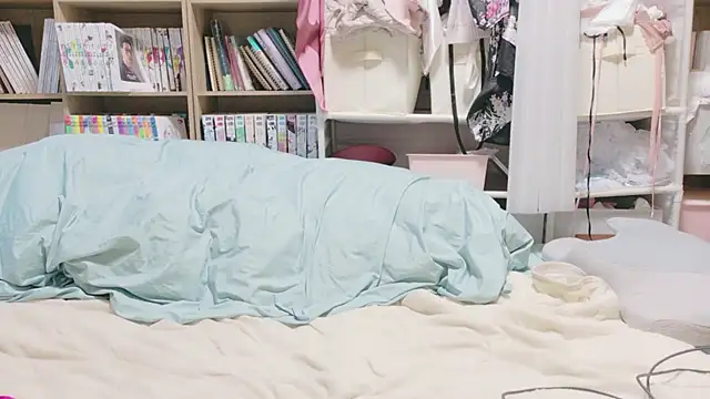 Snapshot of morikawa_sayaka chatting on June 20, 2026, 12:41 pm morikawa sayaka online show from June 20, 2026, 12:41 pm