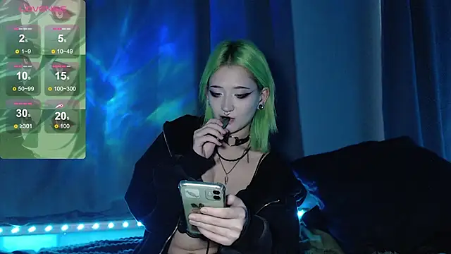 Milten-Trish online show from November 2, 2025, 1:46 pm