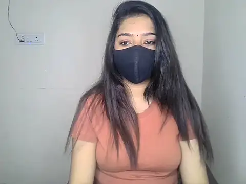 Snapshot of kritikadoll chatting on March 31, 2026, 4:24 am kritikadoll online show from March 31, 2026, 4:24 am