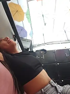 Snapshot of CarlaAlvez chatting on March 30, 2026, 10:00 pm CarlaAlvez online show from March 30, 2026, 10:00 pm