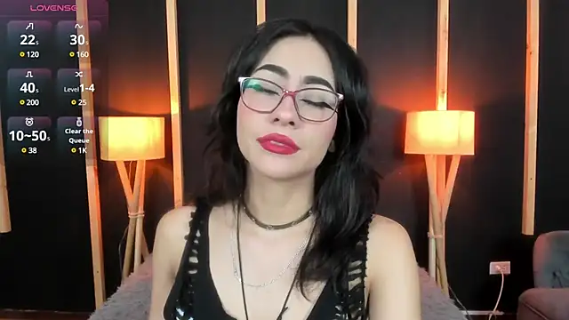 Snapshot of vampy_dolll chatting on January 9, 2025, 1:02 pm vampy dolll online show from January 9, 2025, 1:02 pm