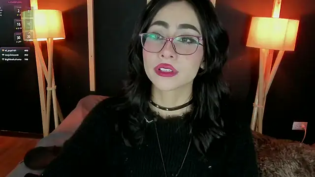 Snapshot of vampy_dolll chatting on January 12, 2025, 5:45 am vampy dolll online show from January 12, 2025, 5:45 am