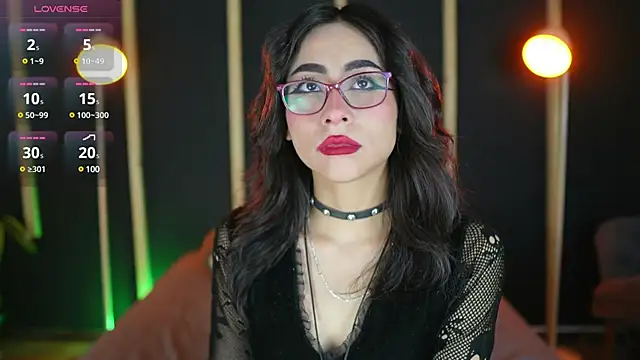 Snapshot of vampy_dolll chatting on January 30, 2025, 10:41 pm vampy dolll online show from January 30, 2025, 10:41 pm