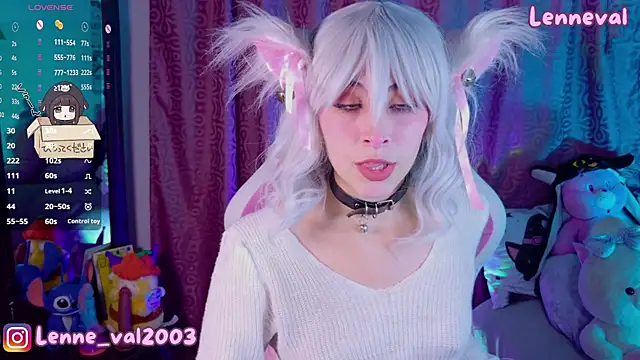 Lenneval1 online show from November 20, 2025, 3:18 am