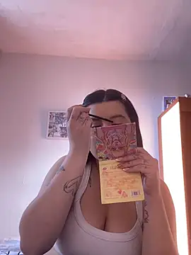 Snapshot of SaraBraun_ chatting on January 20, 2025, 12:39 pm SaraBraun online show from January 20, 2025, 12:39 pm