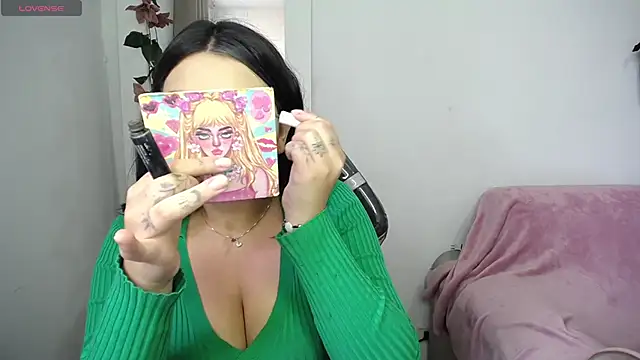 Snapshot of SaraBraun_ chatting on March 13, 2025, 9:26 pm SaraBraun online show from March 13, 2025, 9:26 pm