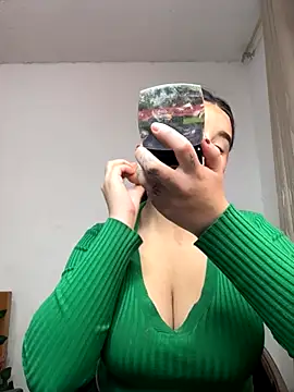 Snapshot of SaraBraun_ chatting on September 27, 2025, 4:23 pm SaraBraun online show from September 27, 2025, 4:23 pm