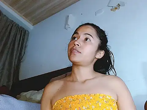 brihanna lena online show from June 11, 2026, 5:27 am