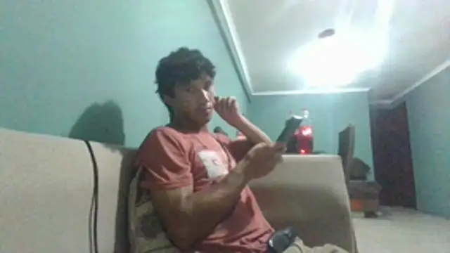 Snapshot of xxx-999 chatting on December 4, 2025, 11:57 pm xxx-999 online show from December 4, 2025, 11:57 pm