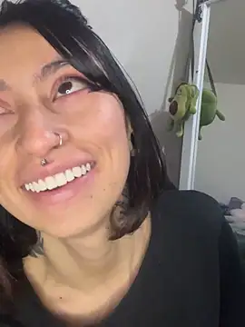 Snapshot of Any_Roussee chatting on February 16, 2025, 11:59 pm Any Roussee online show from February 16, 2025, 11:59 pm