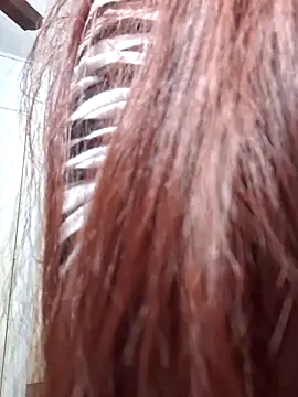 Snapshot of Jazmin-Cerezita chatting on October 31, 2025, 1:50 am Jazmin-Cerezita online show from October 31, 2025, 1:50 am