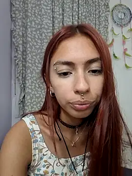 Snapshot of Jazmin-Cerezita chatting on November 27, 2025, 2:02 am Jazmin-Cerezita online show from November 27, 2025, 2:02 am