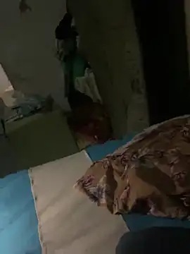 Snapshot of Gordelicia03 chatting on September 24, 2025, 9:34 am Gordelicia03 online show from September 24, 2025, 9:34 am