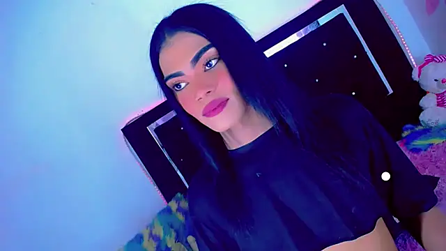 Snapshot of Theylor_Rouse chatting on November 30, 2025, 8:40 am Theylor Rouse online show from November 30, 2025, 8:40 am