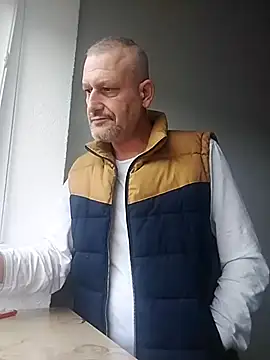 Husoban online show from December 19, 2025, 9:05 am