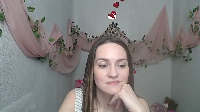 Snapshot of Lina_Star_S chatting on January 5, 2025, 6:46 am Lina Star S online show from January 5, 2025, 6:46 am