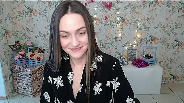 Snapshot of Lina_Star_S chatting on February 20, 2025, 6:39 am Lina Star S online show from February 20, 2025, 6:39 am