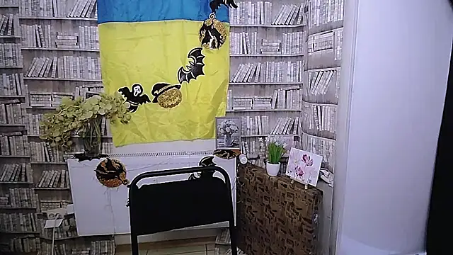 Snapshot of Lina_Star_S chatting on October 29, 2025, 8:27 am Lina Star S online show from October 29, 2025, 8:27 am