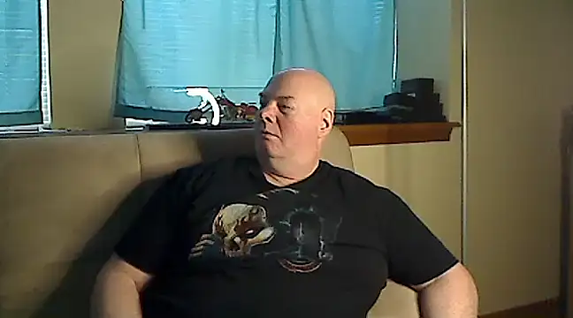 harley99574 online show from January 18, 2025, 4:42 pm