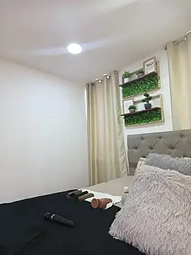 sasi luna online show from February 28, 2026, 3:02 pm