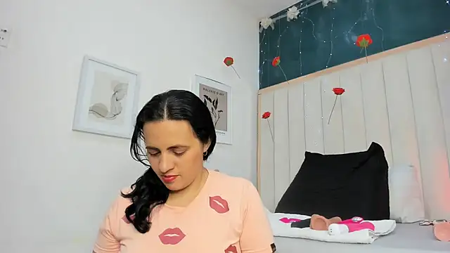 africa holmes online show from February 20, 2026, 2:19 am