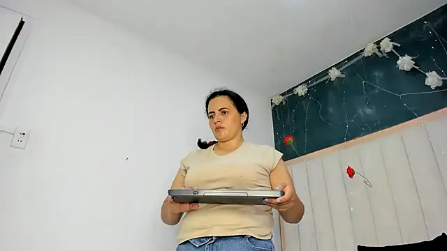 africa holmes online show from June 26, 2026, 2:27 am