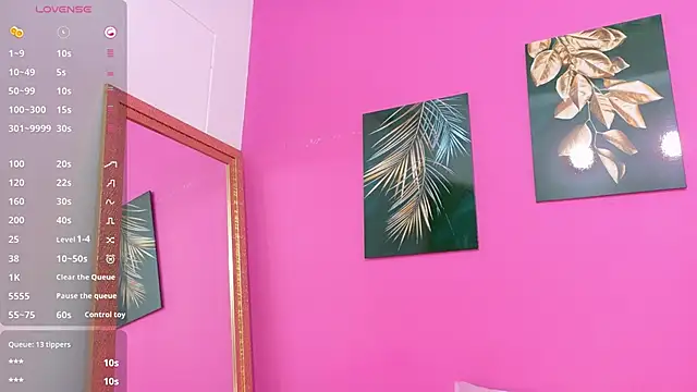 kinkyandsavage online show from September 13, 2025, 7:57 pm