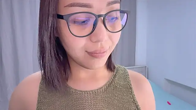 PurrrfectMiko online show from March 11, 2026, 1:39 pm