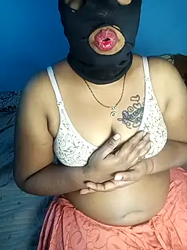 Snapshot of bhavanitelu chatting on November 23, 2025, 6:30 pm bhavanitelu online show from November 23, 2025, 6:30 pm