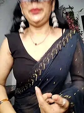 Snapshot of sexy_bhabhi69 chatting on October 4, 2025, 5:33 pm sexy bhabhi69 online show from October 4, 2025, 5:33 pm