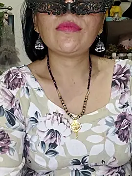 Snapshot of sexy_bhabhi69 chatting on May 14, 2026, 8:15 pm sexy bhabhi69 online show from May 14, 2026, 8:15 pm
