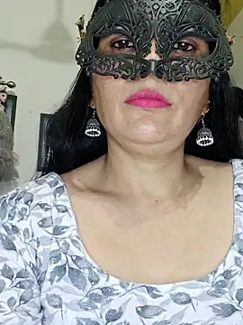 Snapshot of sexy_bhabhi69 chatting on May 16, 2026, 5:12 pm sexy bhabhi69 online show from May 16, 2026, 5:12 pm