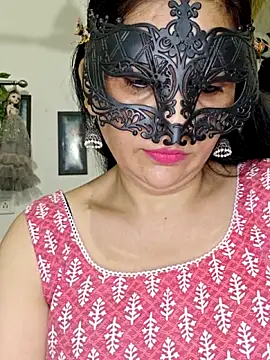 Snapshot of sexy_bhabhi69 chatting on May 27, 2026, 5:10 pm sexy bhabhi69 online show from May 27, 2026, 5:10 pm
