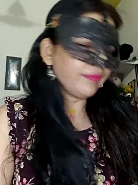 Snapshot of sexy_bhabhi69 chatting on May 28, 2026, 9:17 am sexy bhabhi69 online show from May 28, 2026, 9:17 am