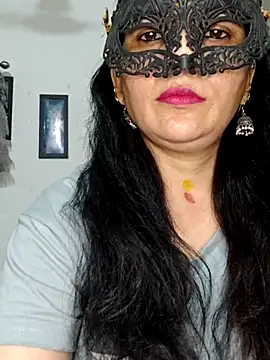 Snapshot of sexy_bhabhi69 chatting on June 11, 2026, 8:23 am sexy bhabhi69 online show from June 11, 2026, 8:23 am