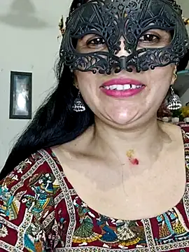Snapshot of sexy_bhabhi69 chatting on June 27, 2026, 7:02 am sexy bhabhi69 online show from June 27, 2026, 7:02 am