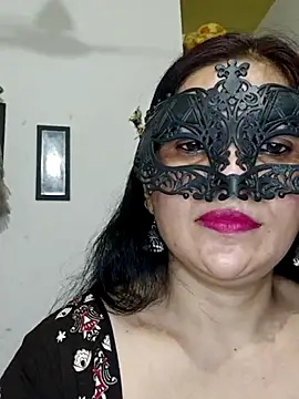 Snapshot of sexy_bhabhi69 chatting on July 28, 2026, 7:04 am sexy bhabhi69 online show from July 28, 2026, 7:04 am