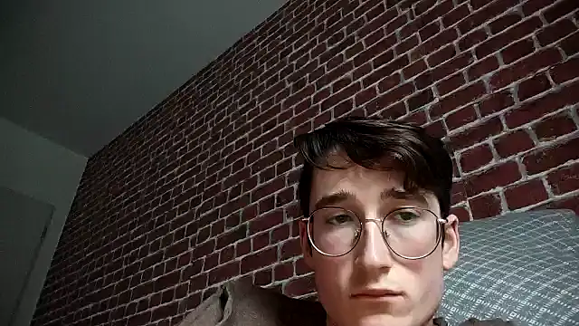 Snapshot of tim5678 chatting on December 14, 2024, 2:31 pm tim5678 online show from December 14, 2024, 2:31 pm