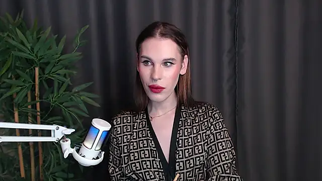 Cassie Bae online show from December 22, 2025, 9:34 pm