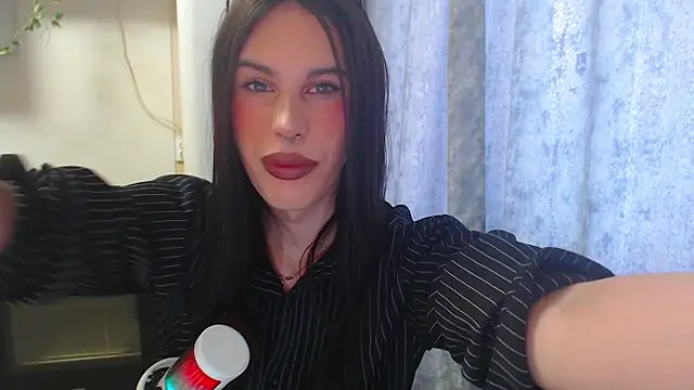 Cassie Bae online show from May 2, 2026, 12:54 pm