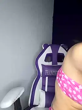 Snapshot of franchezkavegaaa chatting on January 23, 2025, 11:48 am franchezkavegaaa online show from January 23, 2025, 11:48 am