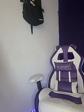 Snapshot of franchezkavegaaa chatting on February 2, 2025, 3:17 pm franchezkavegaaa online show from February 2, 2025, 3:17 pm