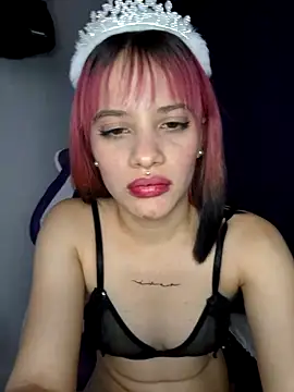 Snapshot of franchezkavegaaa chatting on February 13, 2025, 6:16 pm franchezkavegaaa online show from February 13, 2025, 6:16 pm