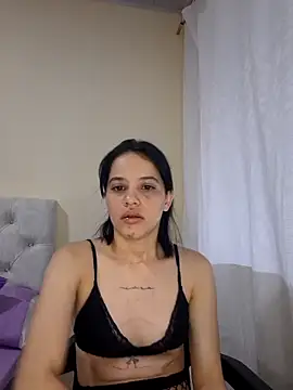 Snapshot of franchezkavegaaa chatting on October 7, 2025, 12:02 pm franchezkavegaaa online show from October 7, 2025, 12:02 pm